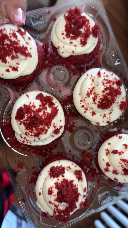 Red velvet cheesecake cupcakes